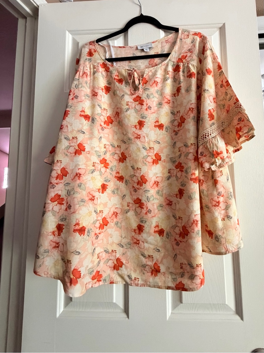 AB Studio Peach and Coral Floral Blouse
